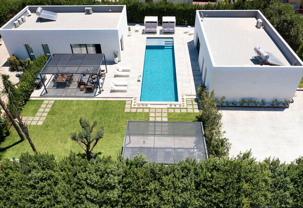 Villa Duetto - Siracusa, Sicilia: Autumn, Garden, Spring, Summer