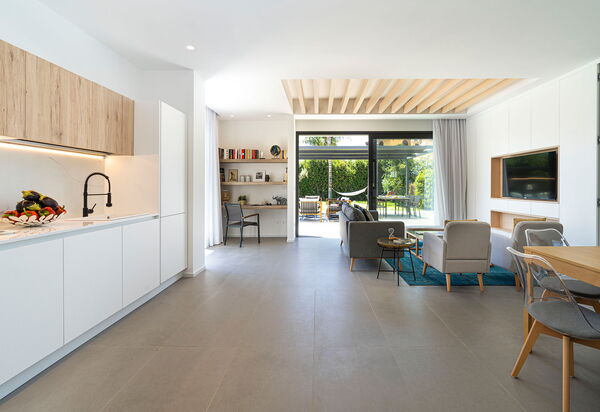 Villa Duetto - Siracusa, Sicilia: Autumn, Kitchen, Spring, Summer