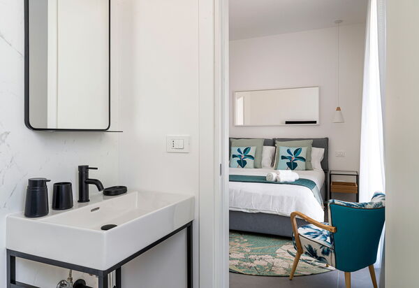 Villa Duetto - Siracusa, Sicilia: Autumn, Bathroom, Bedroom, Spring, Summer