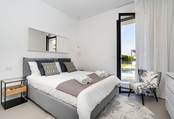 Villa Duetto - Siracusa, Sicilia: Autumn, Bedroom, Spring, Summer