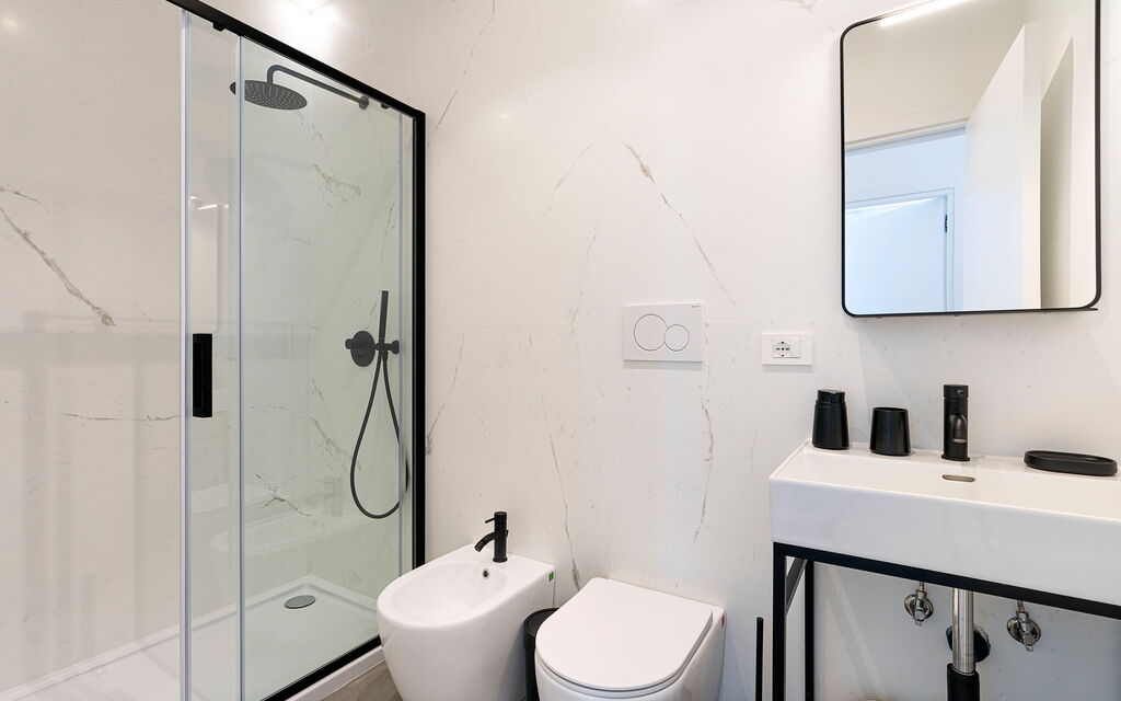 Villa Duetto - Siracusa, Sicilia: Autumn, Bathroom, Spring, Summer