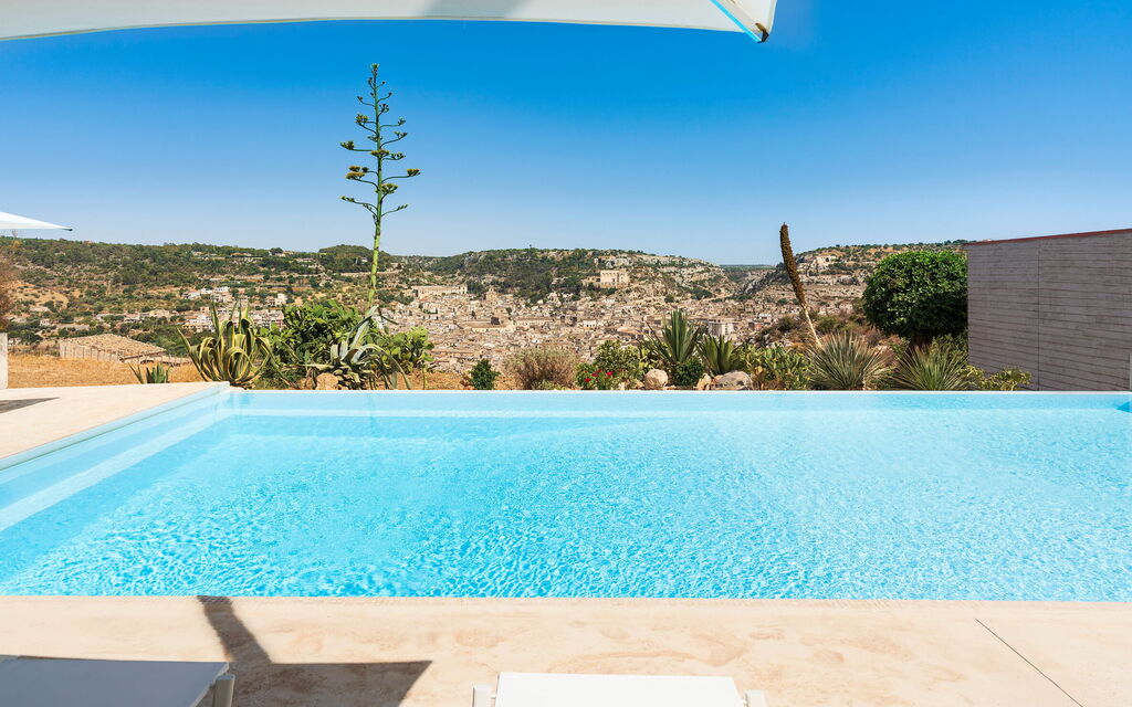 Casa Masseria - Scicli, Sicilia: Autunno, Estate, Piscina, Primavera, Vista Panoramica