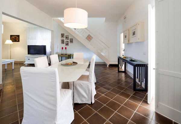 Villa Diamante - Siracusa, Sicilia: Autumn, Dining Room, Spring, Summer