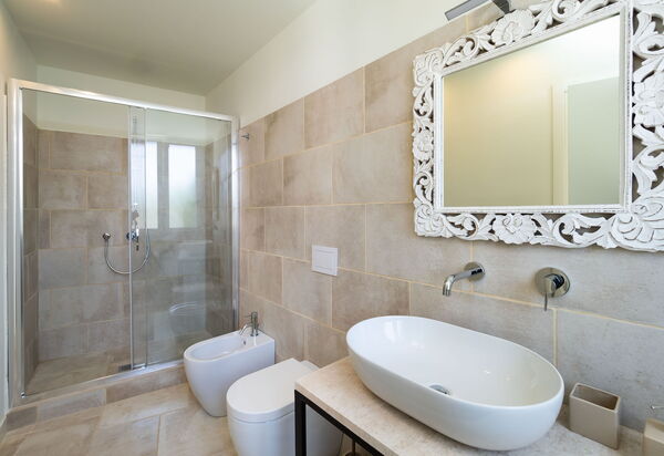 Villa Diamante - Siracusa, Sicilia: Autumn, Bathroom, Spring, Summer