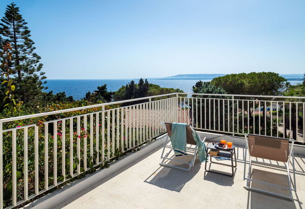 Villa Diamante - Siracusa, Sicilia: Autumn, Building Exterior, Outdoor, Scenic View, Spring, Summer