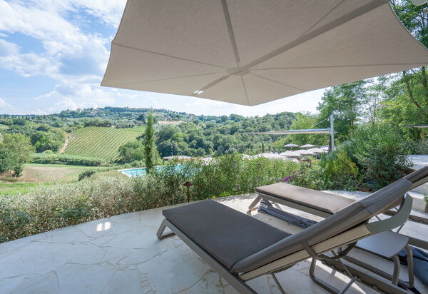 Correggiolo Spereto Apartment With Pool, Montaione: Autunno, Estate, Piscina, Primavera