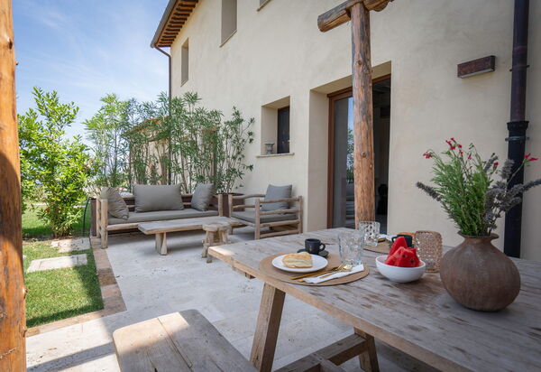 Coratina Spereto Apartment with Pool, Montaione: Autunno, Estate, Esterni, Primavera