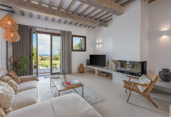 Coratina Spereto Apartment with Pool, Montaione: Autunno, Cucina, Estate, Primavera, Soggiorno