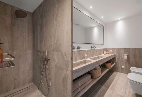 Coratina Spereto Apartment with Pool, Montaione: Autunno, Bagno, Estate, Primavera