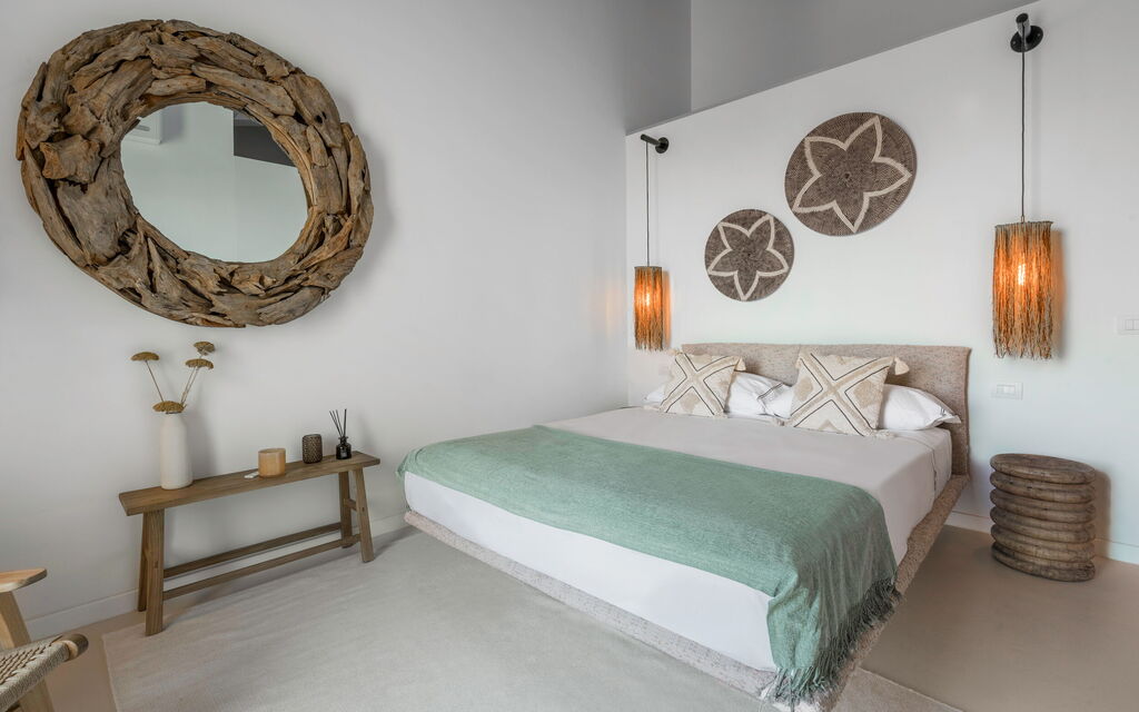 Coratina Spereto Apartment with Pool, Montaione: Autumn, Bedroom, Spring, Summer